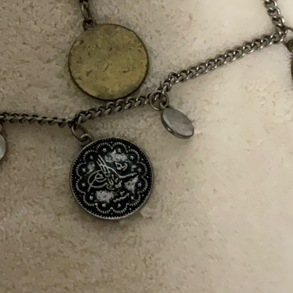 Necklace - Picture 3 of 6